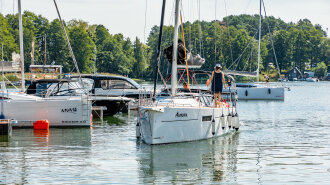 Port Stranda nad jeziorem Kisajno