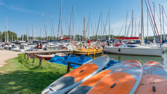 Port Stranda nad jeziorem Kisajno