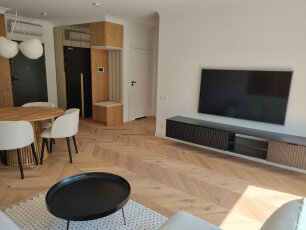 Apartament B105